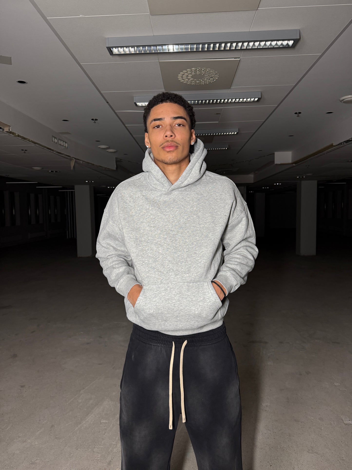 VB Oversized Hoodie - Light Gray